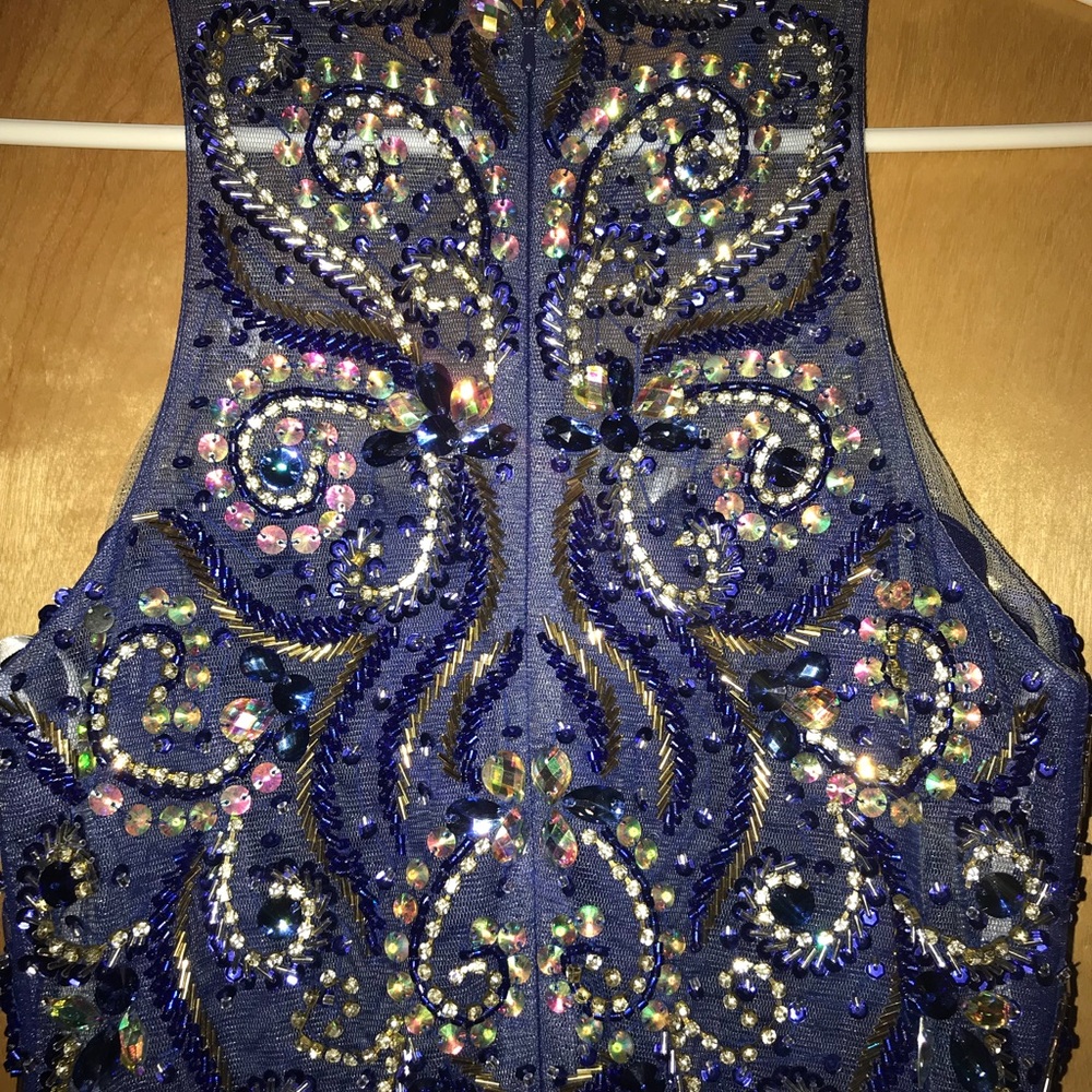 Prom Dress - Picture 5 of 8